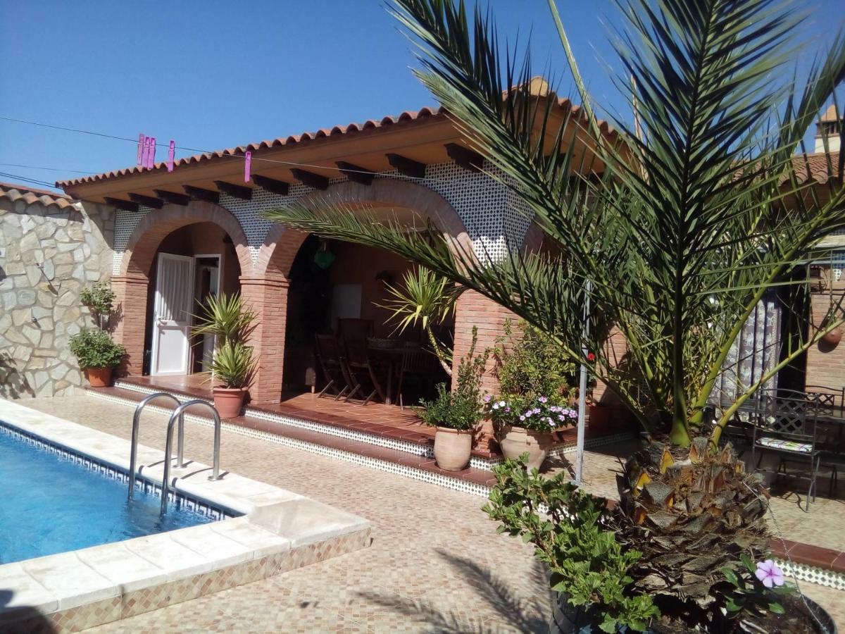 Villa Plaza del Pacifico La Bazana Jerez De Los Caballeros Exterior foto